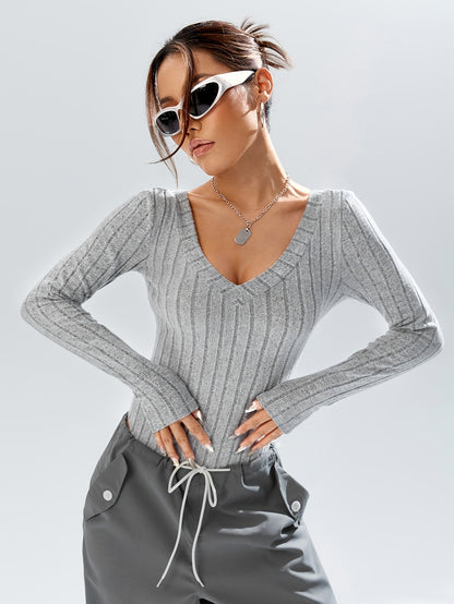 Solid color deep V neck chest-baring striped long sleeves